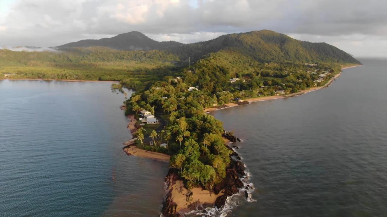 Flying Fish Point Tourist Park Hotell Innisfail Exteriör bild